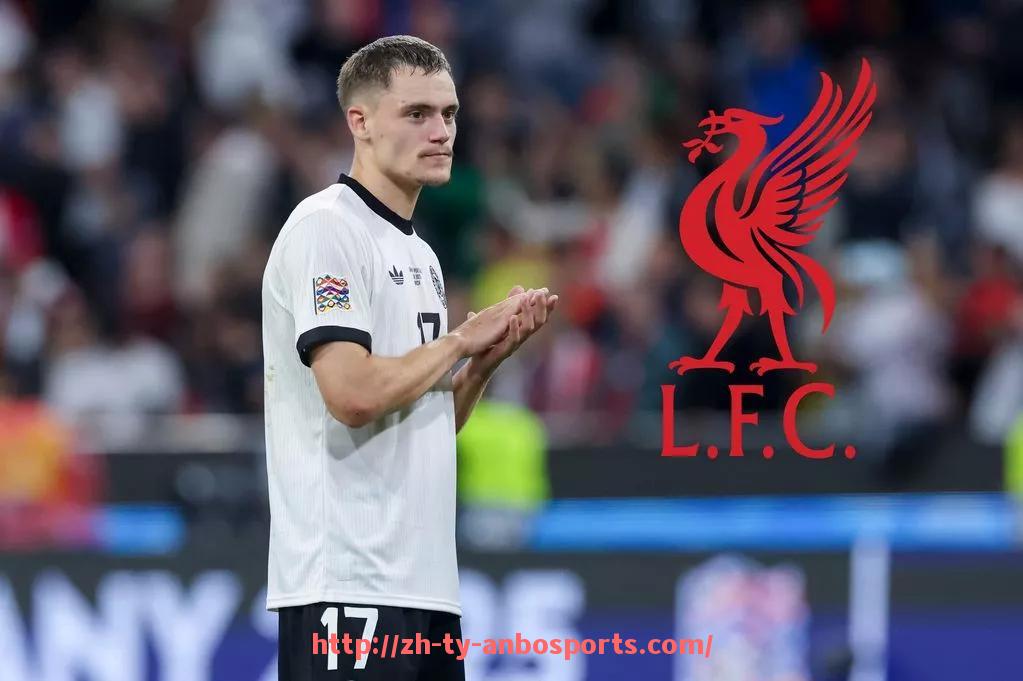 安博体育官网-世俱杯比赛中场失误导致丢球比例及防守漏洞探讨